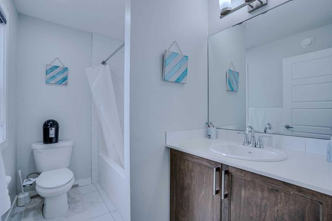 24 Corner Meadows Row Ne, House detached with 6 bedrooms, 3 bathrooms and 7 parking in Calgary AB | Image 36
