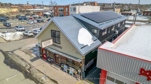 47 Gibson St, Parry Sound, ON, P2A1X1 | Card Image