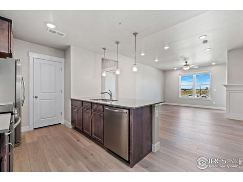 205-4260 Vulcan Creek Dr, Loveland, CO, 80538-7417 | Card Image