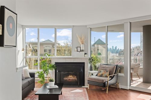 303-408 Lonsdale Ave, North Vancouver, BC, V7M2G5 | Card Image
