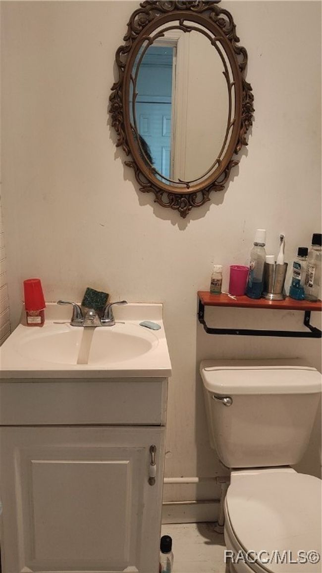 8460 E Orange Ave, House other with 2 bedrooms, 3 bathrooms and 1 parking in Floral City FL | Image 22