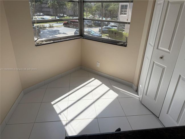APT-201 - 1920 Sabal Palm Dr, Condo with 3 bedrooms, 2 bathrooms and null parking in Davie FL | Image 5