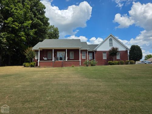 2301 Country Club Rd, Paragould, AR, 72450-1960 | Card Image