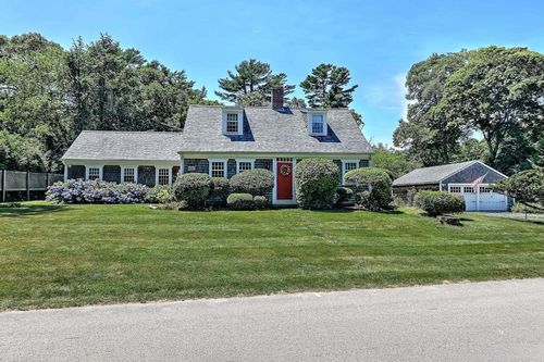 1263 Drift Rd, Westport, MA, 02790-1626 | Card Image