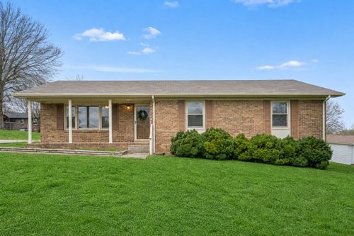 210 Lee Ave, Woodbury, TN, 37190-1324 | Card Image