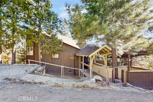 271 Chipmunk Dr, Twin Peaks, CA, 92391 | Card Image