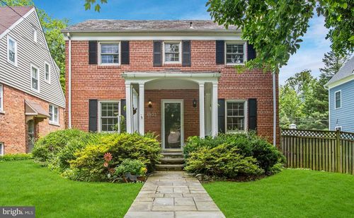 4933 47th St Nw, WASHINGTON, DC, 20016-4005 | Card Image