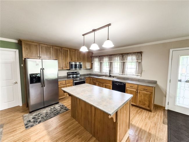 1307 Beech St, House other with 3 bedrooms, 2 bathrooms and null parking in Marshall IL | Image 9