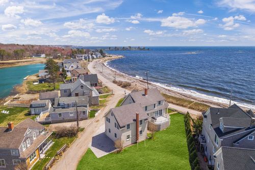 53 Great Hill Rd, Kennebunk, ME, 04043-7403 | Card Image