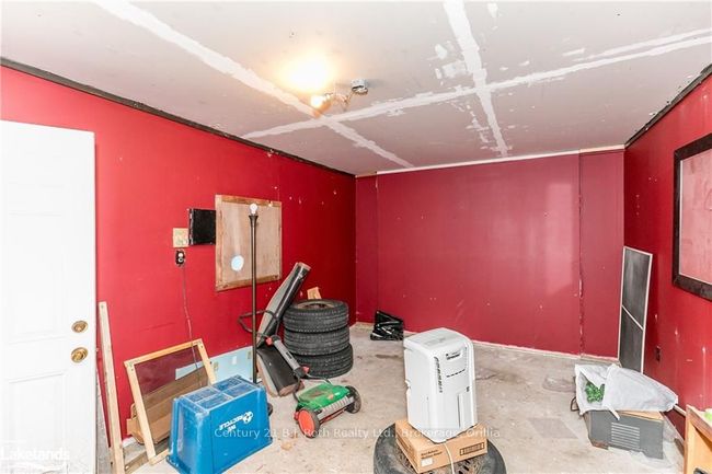 290 Barrie Rd, House other with 3 bedrooms, 2 bathrooms and 5 parking in Orillia ON | Image 27