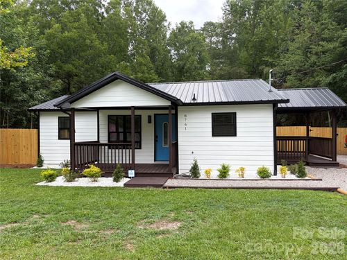 8761 Old Wire Rd, Laurel Hill, NC, 28351-9135 | Card Image