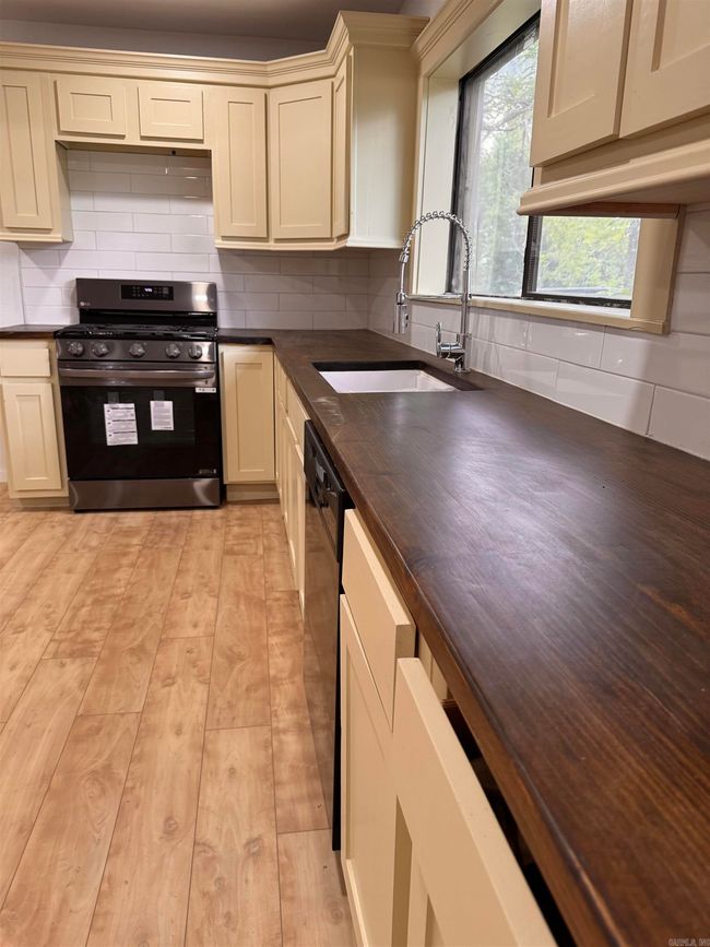 4 Simmons Loop, House other with 5 bedrooms, 3 bathrooms and null parking in Rose Bud AR | Image 9