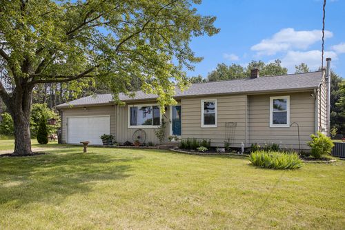 1602 Mccann Rd, Hastings, MI, 49058-8221 | Card Image