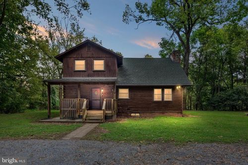 4136 Us Highway 211 W, LURAY, VA, 22835-4947 | Card Image
