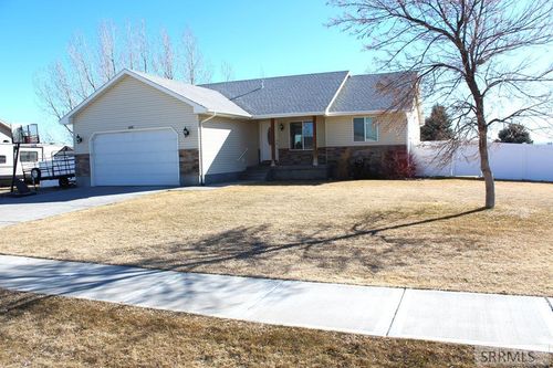 4676 Weigel Cir, Iona, ID, 83427-4907 | Card Image