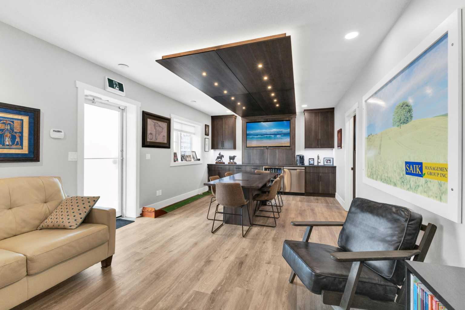 Commercial Sale in Sylvan Lake 3
