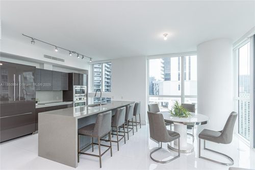 unit-3906-1080 Brickell Ave, Miami, FL, 33131-3995 | Card Image