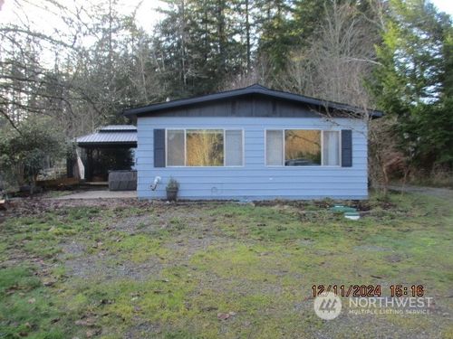 161 W Egg And I Rd, Chimacum, WA, 98325-9741 | Card Image