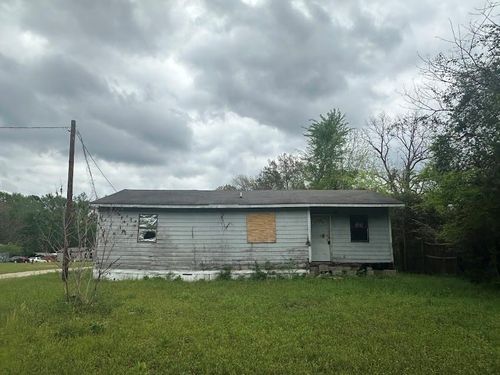 105 Lodge St, Ore City, TX, 75683 | Card Image