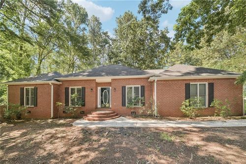 105 Spring Forest Way, Sharpsburg, GA, 30277-3534 | Card Image