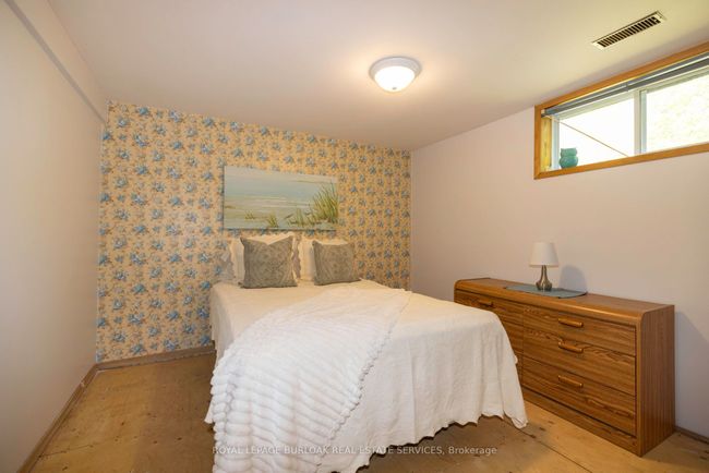 37 Dockside Dr, House other with 4 bedrooms, 1 bathrooms and 6 parking in Mckellar ON | Image 22
