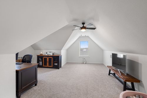 476 Silver Leaf Dr, Sunset, TX, 76270-2168 | Card Image