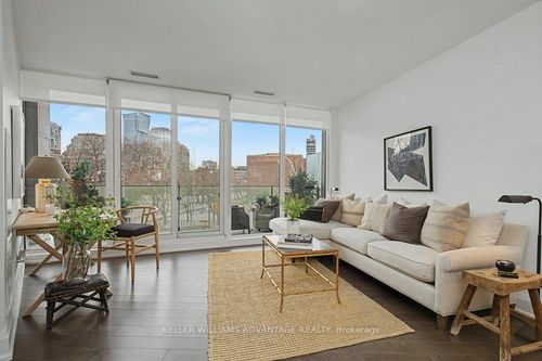 306-88 Davenport Rd, Toronto, ON, M5R0A5 | Card Image
