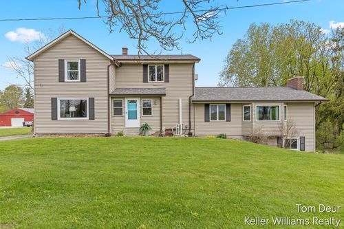 1155 Johnson St, Marne, MI, 49435-9707 | Card Image