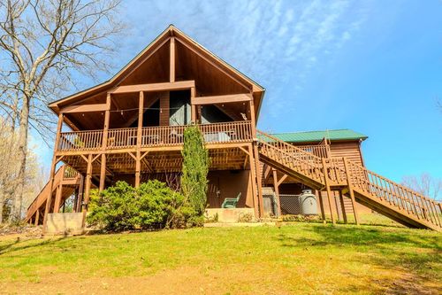 88 Meadowlark Ter, Murphy, NC, 28906-4601 | Card Image