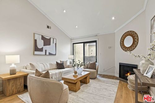 313-620 W Hyde Park Boulevard, Inglewood, CA, 90302 | Card Image