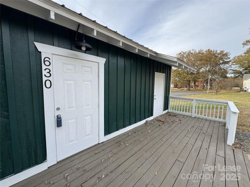 630 Graham St, Albemarle, NC, 28001-2727 | Card Image