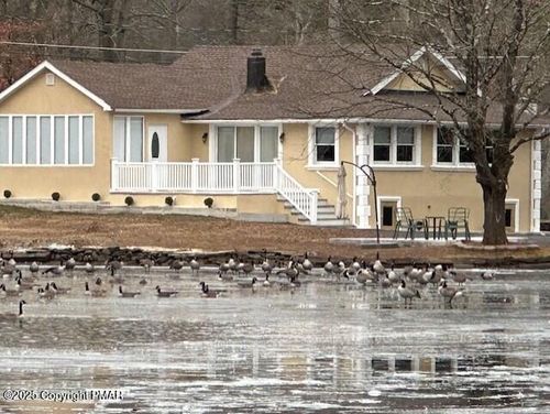 5130 Walnut Ln, Kunkletown, PA, 18058-8225 | Card Image