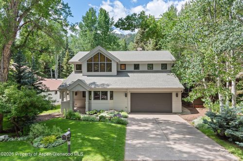 413 W Smuggler St, Aspen, CO, 81611-1258 | Card Image