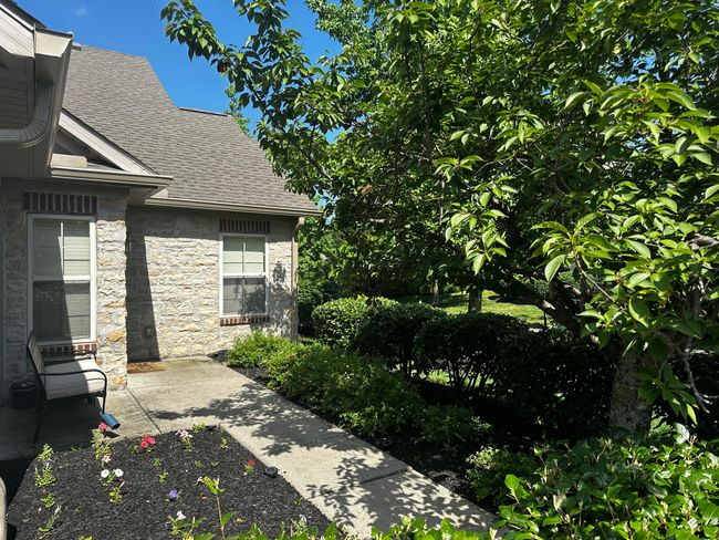 4163 Windbud Dr, Condo with 2 bedrooms, 2 bathrooms and null parking in New Albany OH | Image 4