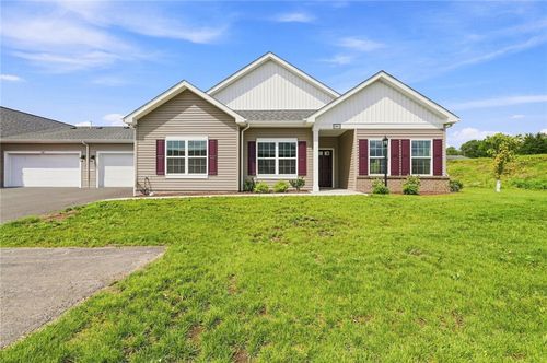 2083 S. Links Ave, Center Twp, PA, 16001 | Card Image