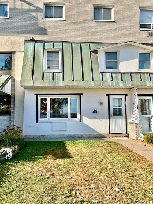 109-235 Water St, Prescott, ON, K0E1T0 | Card Image