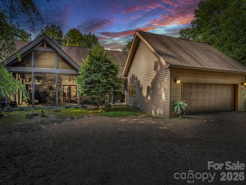 117 Inoli Cir, Brevard, NC, 28712-7462 | Card Image