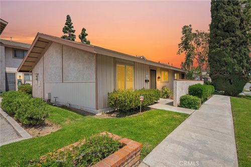 61-121 Doverfield Dr, Placentia, CA, 92870-3307 | Card Image