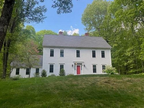 35 Sandy Brook Dr, Durham, NH, 03824-3137 | Card Image