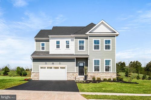 122 Steiner Way, Perkiomenville, PA, 18074-8700 | Card Image