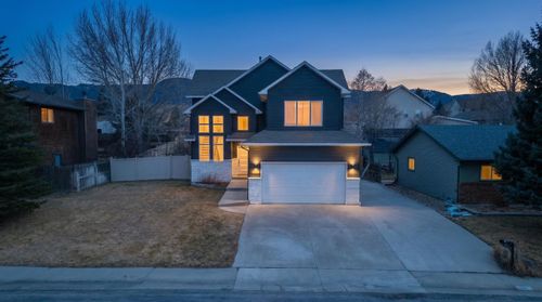 751 W 57th St, Casper, WY, 82601-6446 | Card Image