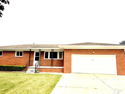 901 Huber Dr, Monroe, MI, 48162-5135 | Card Image