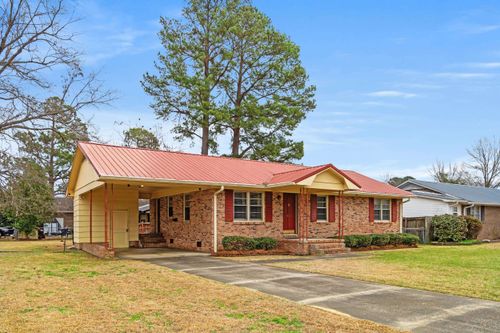 902 Rosewood St., Mullins, SC, 29574 | Card Image