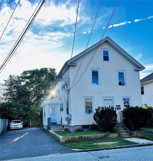 14 Hilarity St, Providence, RI, 02909-5709 | Card Image