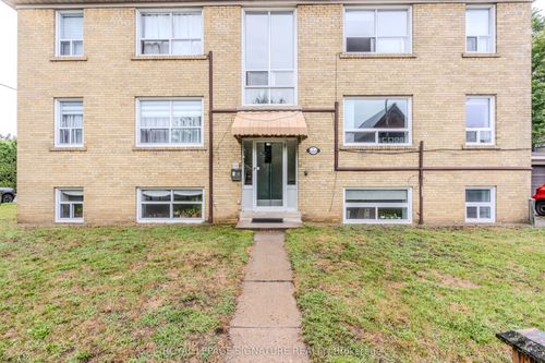 2-1 Hassard Ave, East York, ON, M4K3N3 | Card Image