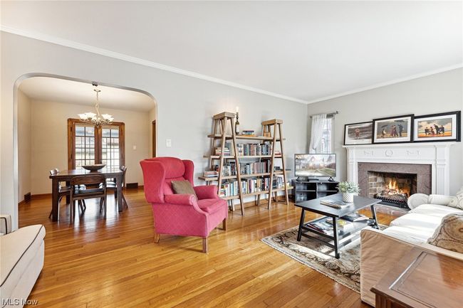 17200 Ernadale Ave, House other with 4 bedrooms, 2 bathrooms and null parking in Cleveland OH | Image 5