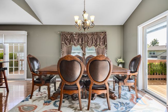 832 Debra Ln, House other with 3 bedrooms, 3 bathrooms and 2 parking in Elk Grove Village IL | Image 7