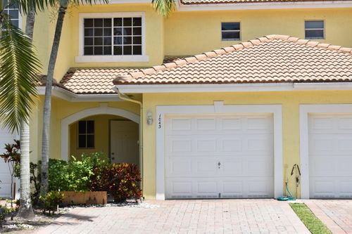 1043 Imperial Lake Rd, West Palm Beach, FL, 33413-1077 | Card Image