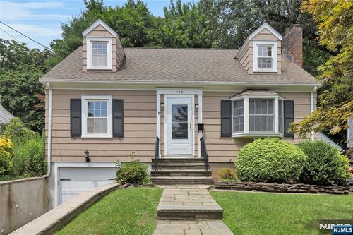 148 Mccosh Rd, Montclair, NJ, 07043-2124 | Card Image