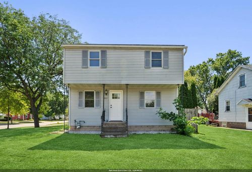 521 E 2nd Street, KIMBERLY, WI, 54136 | Card Image